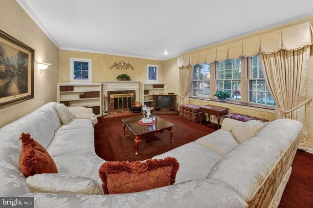 2701 OLNEY SANDY SPRING RD, Olney, MD 20832