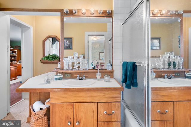 2701 OLNEY SANDY SPRING RD, Olney, MD 20832