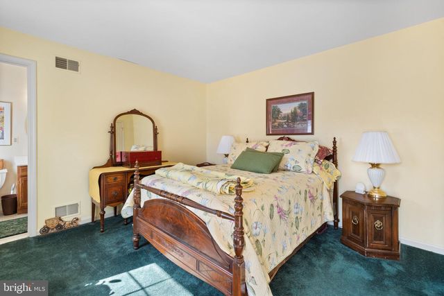 2701 OLNEY SANDY SPRING RD, Olney, MD 20832