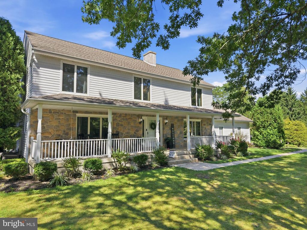 3301 MILLER RD, PENNSBURG, PA 18073 — photo 5