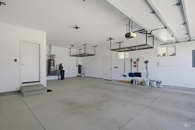 1457 W Tenzing St, Nampa, ID 83686