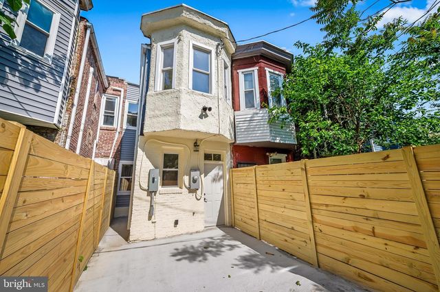 1030 N GILMOR ST, Baltimore, MD 21217
