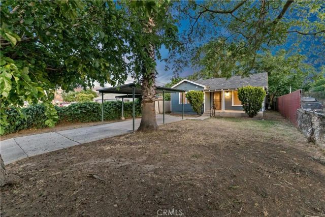 129 W Atchison, Fresno, CA 93706