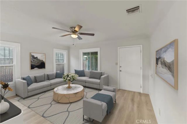 129 W Atchison, Fresno, CA 93706