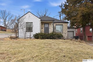 1020 S 31st Street, Omaha, NE 68105