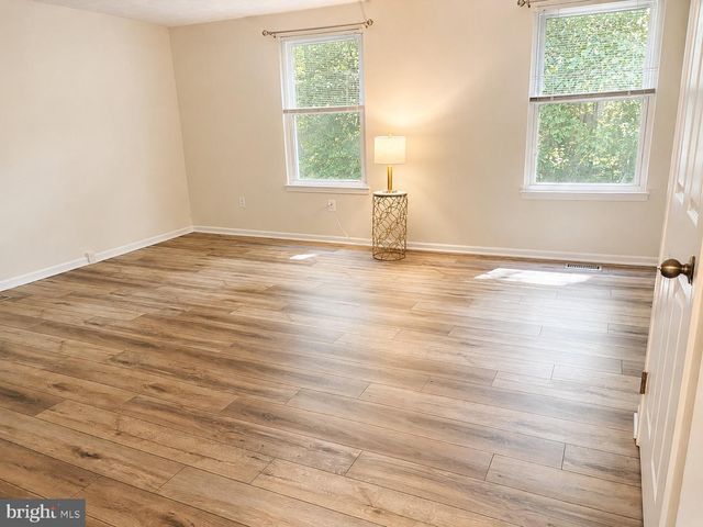 11013 BARTON HILL CT, Reston, VA 20191