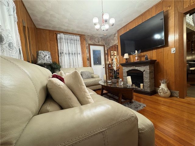 193 Clarence Street, Providence, RI 02909