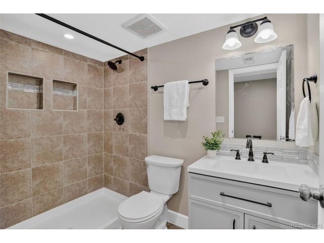 12669 Kearney St, Thornton, CO 80602