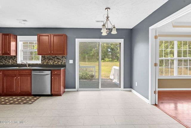 71 Havistock Court, Cameron, NC 28326