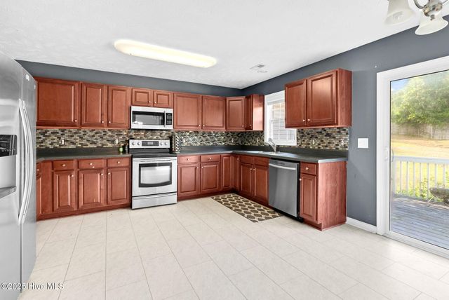 71 Havistock Court, Cameron, NC 28326