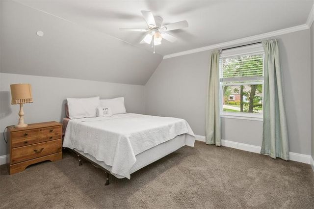3503 NE Beechwood Circle, Lee's Summit, MO 64064
