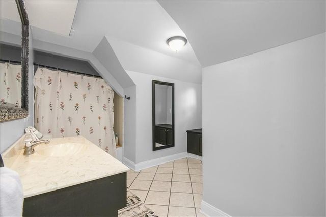 3503 NE Beechwood Circle, Lee's Summit, MO 64064