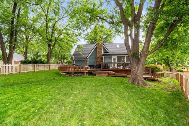3503 NE Beechwood Circle, Lee's Summit, MO 64064