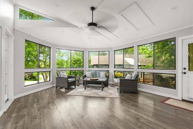 3503 NE Beechwood Circle, Lee's Summit, MO 64064