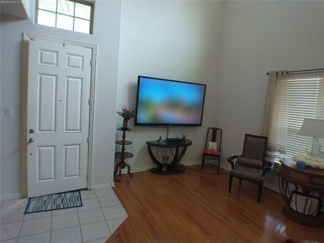 524 S Greenville Avenue, Richardson, TX 75081