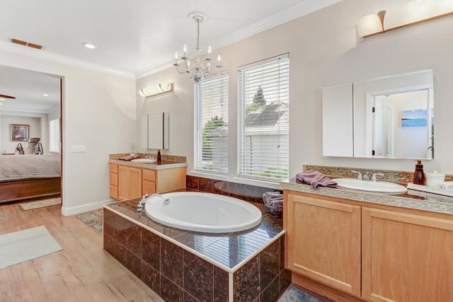 2489 Bent Tree, Roseville, CA 95747