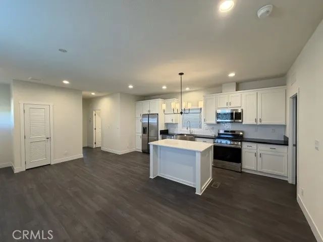 3444 Center 89, Riverside, CA 92501