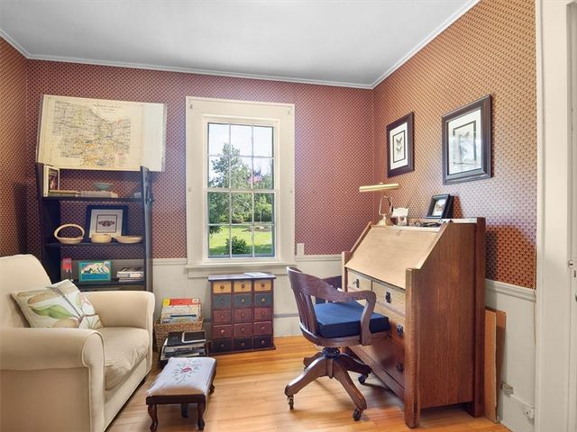 211 Lake Road, Ontario, NY 14519