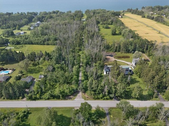 211 Lake Road, Ontario, NY 14519