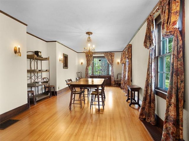 211 Lake Road, Ontario, NY 14519