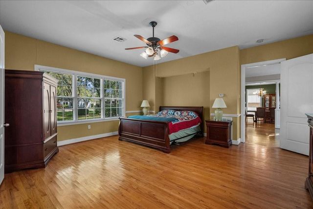 2712 48th Street, Dickinson, TX 77539