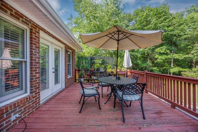 1368 Sunnyhill Drive, Camden, SC 29020