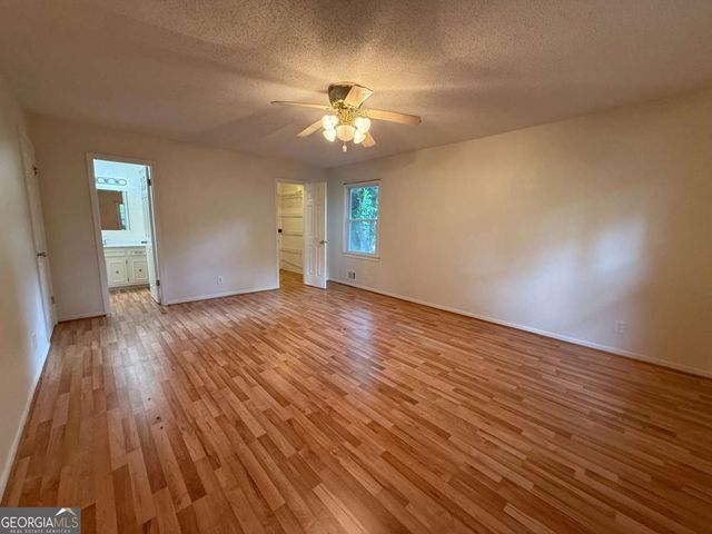 3013 Barcelona Way, Conyers, GA 30012