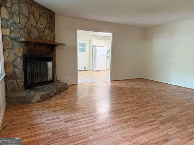 3013 Barcelona Way, Conyers, GA 30012