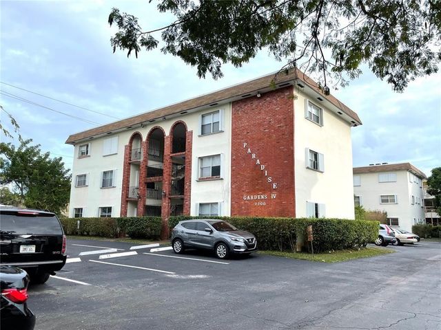 2200 Taylor Street 104, Hollywood, FL 33020