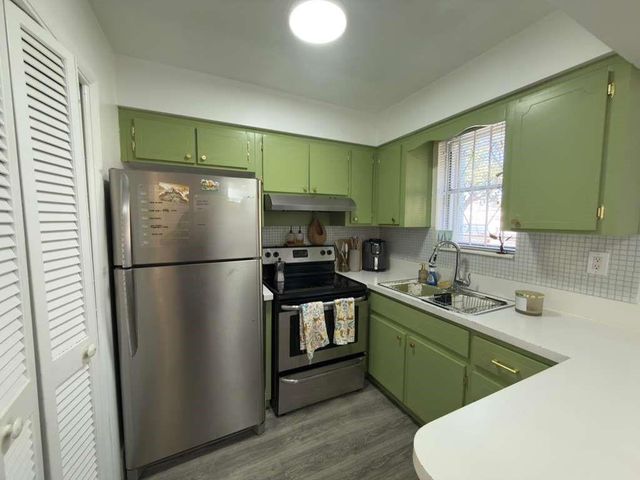 2200 Taylor Street 104, Hollywood, FL 33020