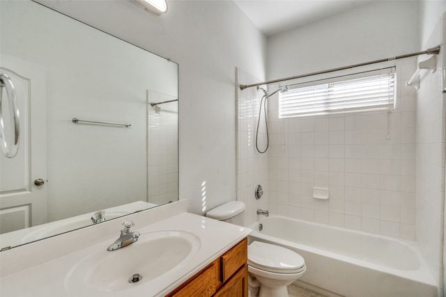 5778 Grosseto Drive, Frisco, TX 75034