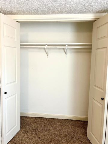 8299 Kingsbrook Road 180, Houston, TX 77024