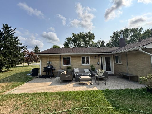 2380 Walce Drive, West Bloomfield, MI 48324