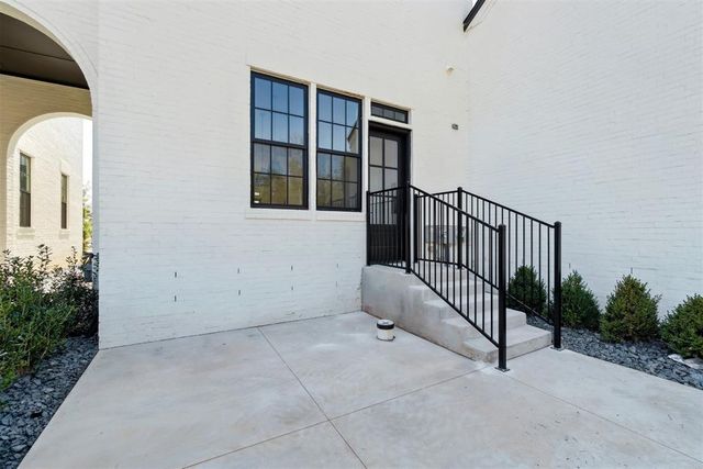 18821 Selah Way, Norman, OK 73072