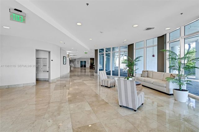 6515 Collins Ave 708, Miami Beach, FL 33141