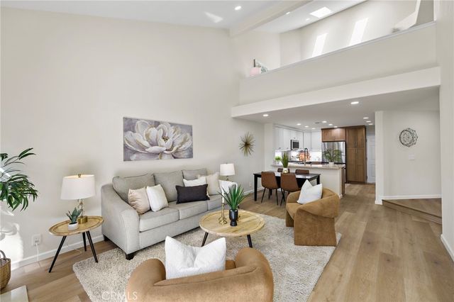 69 Fuente, Rancho Santa Margarita, CA 92688