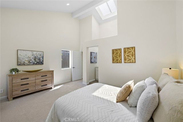 69 Fuente, Rancho Santa Margarita, CA 92688