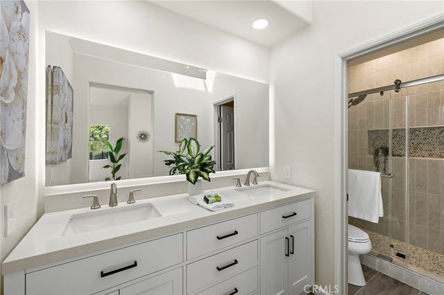 69 Fuente, Rancho Santa Margarita, CA 92688
