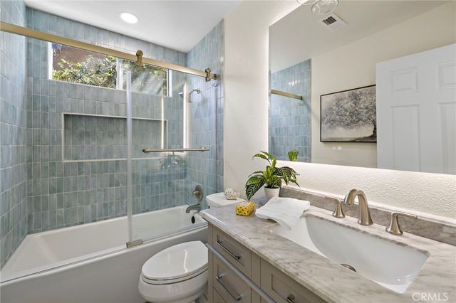 69 Fuente, Rancho Santa Margarita, CA 92688
