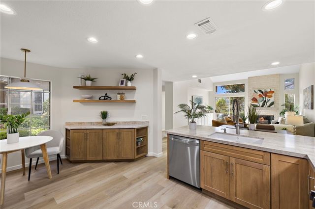 69 Fuente, Rancho Santa Margarita, CA 92688