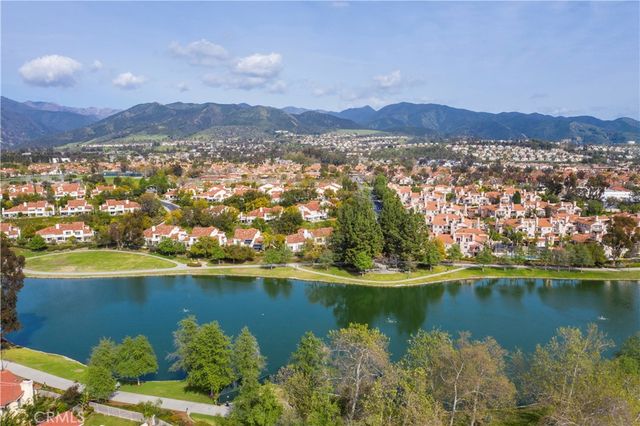 69 Fuente, Rancho Santa Margarita, CA 92688