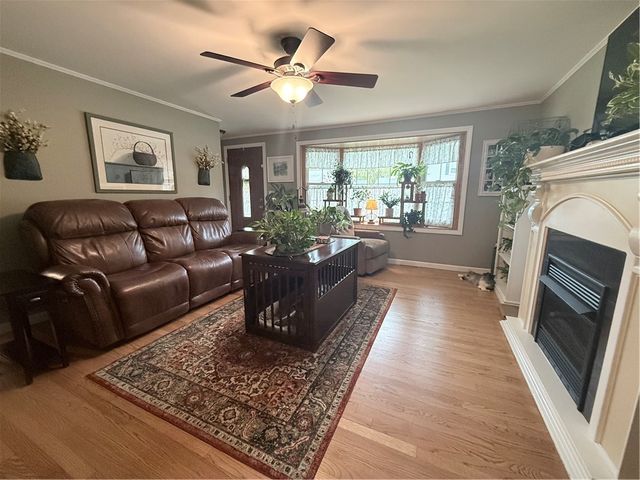131 Glen Meadows Drive, Pawtucket, RI 02861