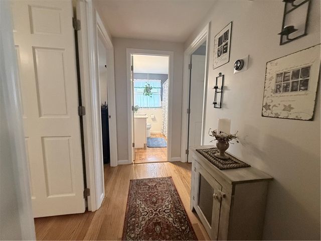131 Glen Meadows Drive, Pawtucket, RI 02861