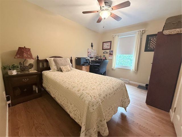 131 Glen Meadows Drive, Pawtucket, RI 02861