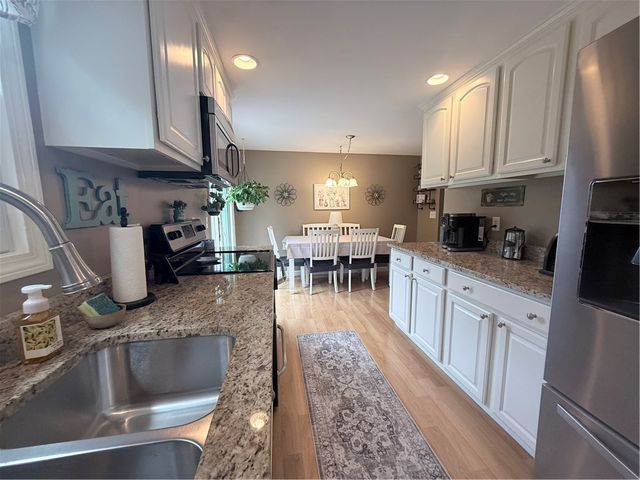 131 Glen Meadows Drive, Pawtucket, RI 02861