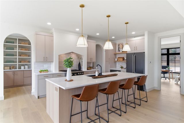 61121 Airpark Lane, Mattawan, MI 49071