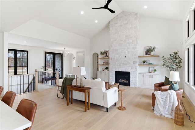 61121 Airpark Lane, Mattawan, MI 49071