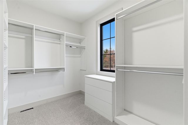 61121 Airpark Lane, Mattawan, MI 49071