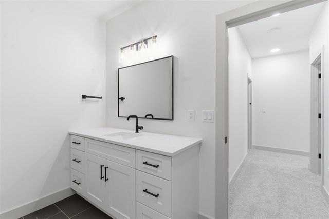 61121 Airpark Lane, Mattawan, MI 49071