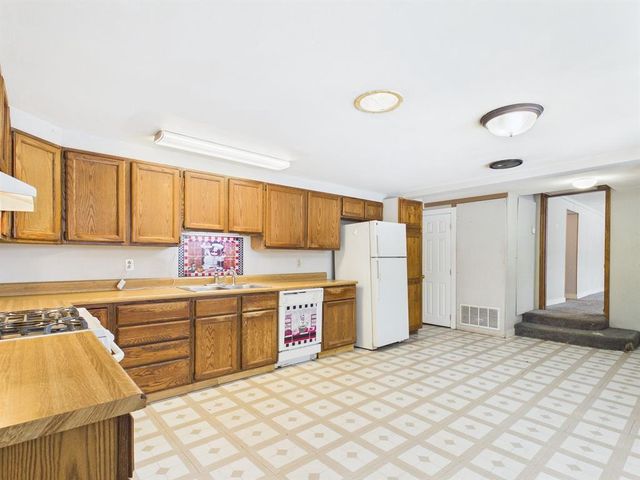 7703 Tewalt Road, Siren, WI 54872